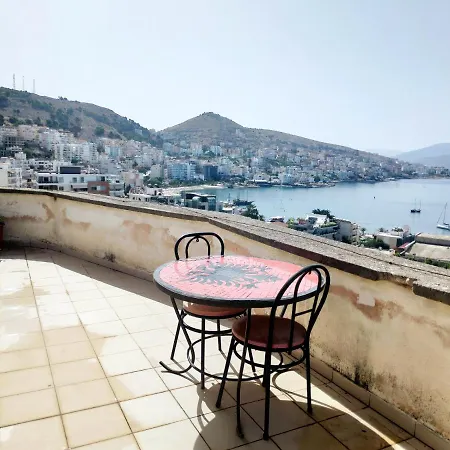 Apartment Private Sea View 2 Minutes Away From