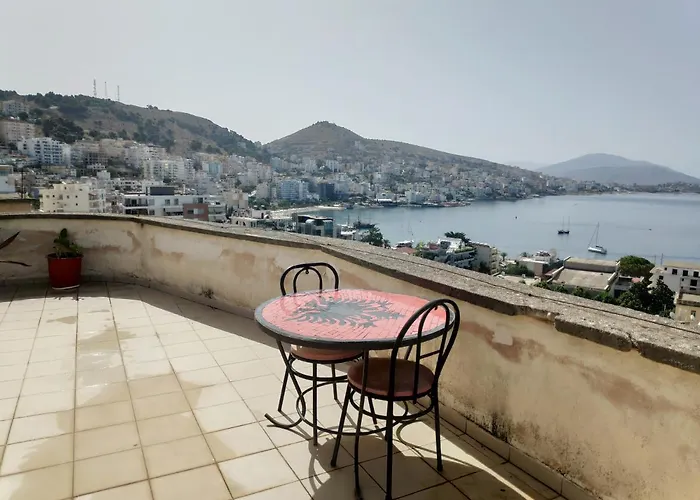 Private Sea View 2 Minutes Away From Apartamento *